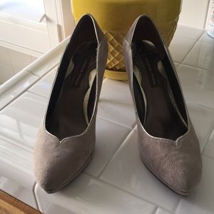 Versatile suede heels
